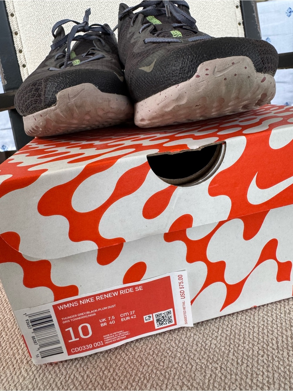 Nike Women’s Renew Ride Running Sneaker — Charcoal Speckle Swoosh Neon Pull Tab - Picture 10 of 11